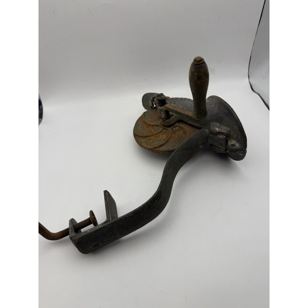 Antique New Standard No 70 Cherry Stoner Pitter Mount Joy PA Cast Iron Vintage